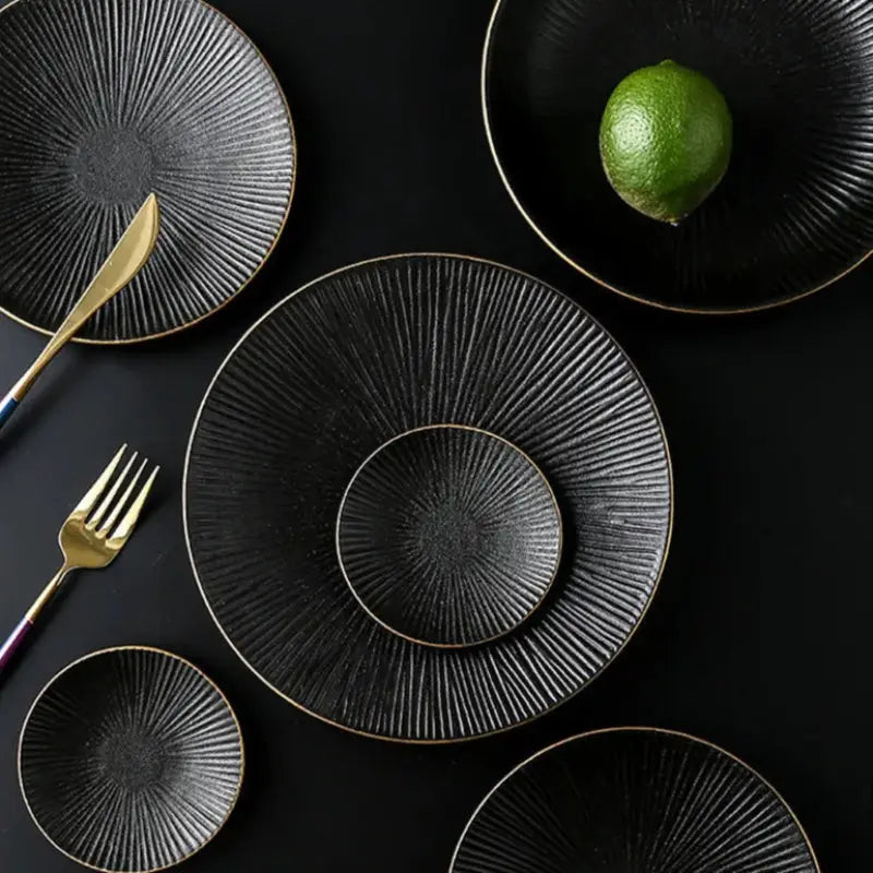 Solara 4-Piece Dinnerware Housenord