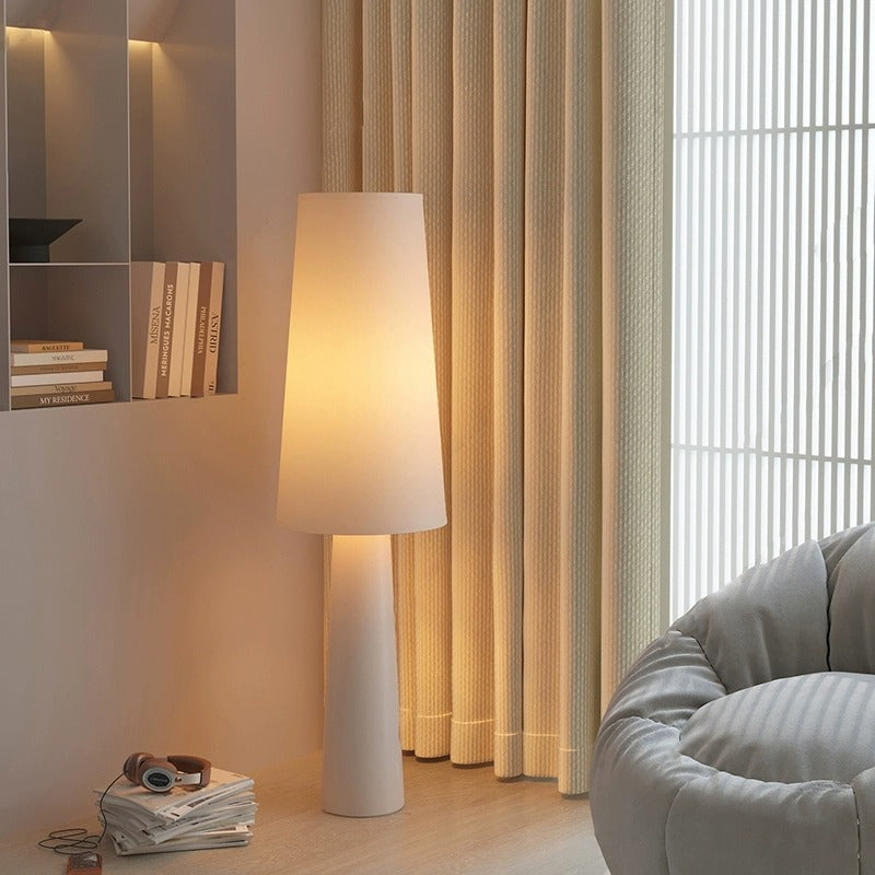 Liora Lamp Housenord
