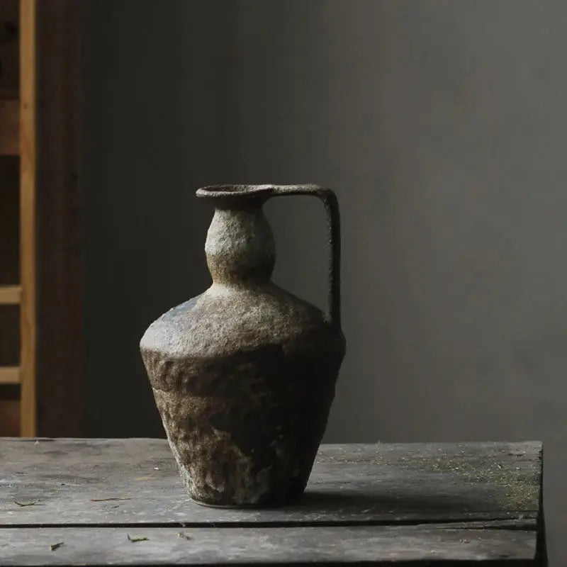 Earthen Vase Housenord