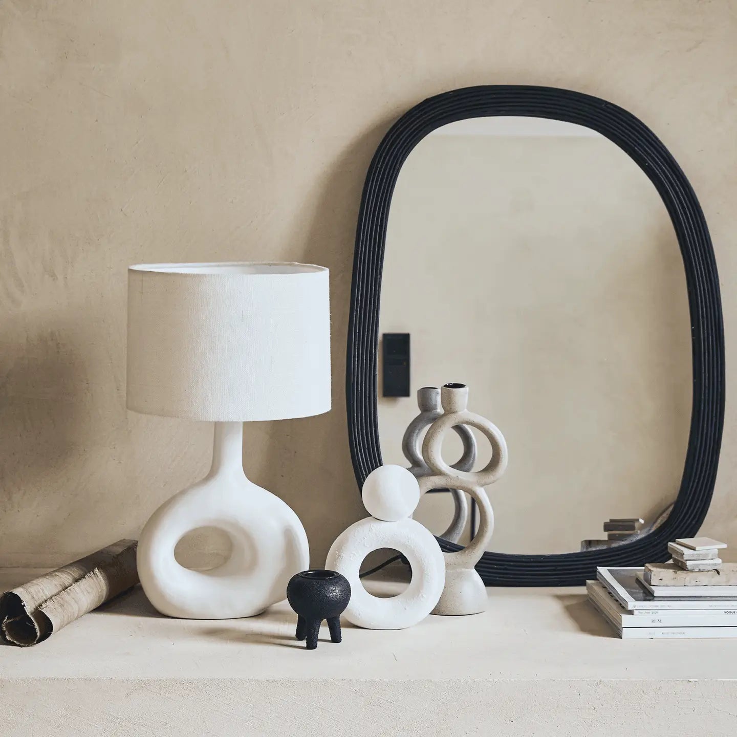 Elaris Table Lamps Housenord